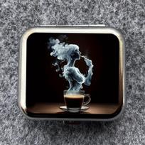 Elegantiška mini metalinė peleninė moterims - nešiojama ir ilgaamžė.