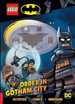 Lego R Batman TM: Order in Gotham City with Lego R Batman TM minifigure