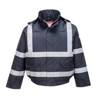 Bizflame Bomber striukė nuo lietaus