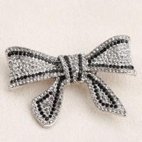 Unikalaus dizaino sagė , Black Ribbon
