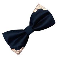 Vyriška tamsiai mėlyna peteliškė, elegantiška, reguliuojama peteliškė su dekoracija