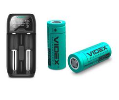 Baterijų įkroviklis įkraunamiems akumuliatoriams Li-ion/IMR/INR/ICR, LiFePO4 ir Ni-MH/Cd, Videx + baterijos 26650, 5000mAh, 3,7 V (2 vnt.)