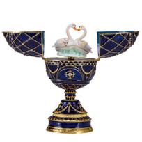 Faberge stiliaus muzikinis kiaušinis, papuošalų dėžutė su dviem gulbėmis