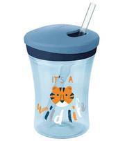 Puodelis su silikoniniu šiaudeliu NUK Evolution Action Cup, 230 ml, 12+ mėn.
