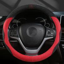 Universalus automobilio vairo užvalkalas - neslystantis, patogus ir patvarus. , Juoda ir raudona – apvali (1827 m. zomša) novatoriška automobilio puošmena