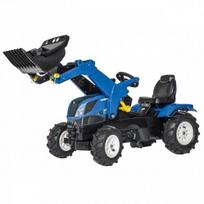 Minamas traktorius su kaušu New Holland