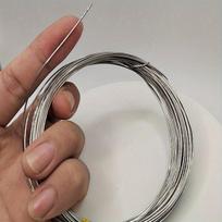Nerūdijančio plieno viela papuošalams, 0,8 mm skersmuo * 10 m ilgio ritinys (nerūdijančio plieno viela)