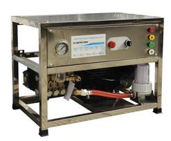 Slėginis ploviklis NewLand ES4-4kW/380V 200bar/756L/h RST