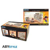 ABYstyle One Piece dovanų rinkinys puodelis 320 ml / akrilinis figūrėlis / atvirukai (5 vnt.)