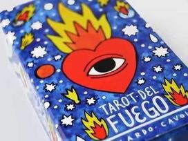 Bicycle Richardo Cavolo kortos „Tarot del Fuego“.