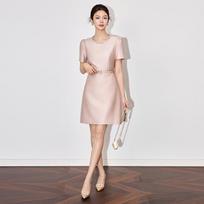 Elegantiška, figūrą pabrėžianti suknelė su deimantais - Moterų pavasario/vasaros kolekcija S rožinė