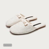 Elegant Rose Jacquard Ladies' Slippers - Anti-Slip, Lightweight, Home Comfort Shoes 38/39 (Fits 37-38) white