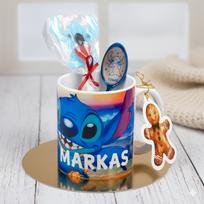 Vaikiškas dovanų rinkinys „Stitch“ – puodelis, vardinis šaukštelis ir saldus akcentas
