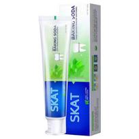 180 g Kepimo sodos dantų pasta Šviežių dėmių šalinimas Blogo burnos kvapo atstatymas ertmių prevencija Periodontito gaivinimas Mėtų dantų priežiūra 180g