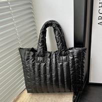 Yogodlns Large Capacity Quilted Tote Bag for Women Elegant Padded Solid Color Shoulder Bag for Vacation Casual Commuting Handbags 34x7x22cm juoda
