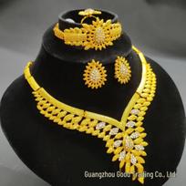 24k Gold Plated Dubai Bridal Jewelry Set: Necklace & Earrings (4-Piece) 24k gold plated