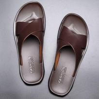 Men's Genuine Leather Korean Style Non-Slip Flip Flops - Trendy Summer Sandals for the Beach and Outdoors 39