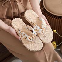 Women's Imitation Straw Summer Flip Flops with Flowers - Stylish Korean Beach Sandals size 39