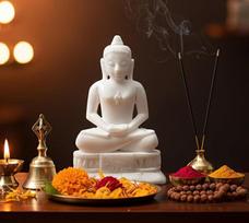 ESPLANADE Mahaveer Jain Mahavir Swami Murti Statulėlė Statula Stabas Stabas Skulptūra - Marmuro Akmuo - 16.5cm - Balta