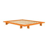 Oranžinės spalvos dvigulė lova iš pušies masyvo be galvūgalio su lovos grotelėmis 180x200 cm Japan – Karup Design