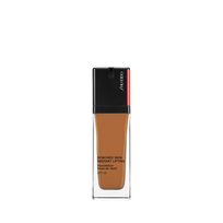 Shiseido Synchro Skin Radiant Lifting Oil Free Cream Foundation 440 Amber SPF 30, 30 ml