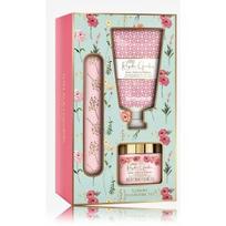 Baylis & Harding Royale Garden Gift Set rinkinys (dildė 1 vnt. + rankų kremas 50 ml. + druska 70 g.) - 1 vnt.