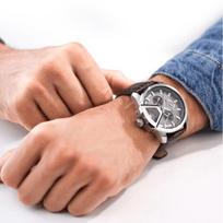 Laikrodis - POLICE - Pabrėžta 46mm - Kvarcas - Atsparumas vandeniui 5ATM - Ruda oda