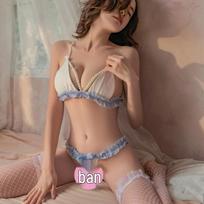 **Seksualus moteriškas trijų dalių bikini apatinio trikotažo komplektas su perlo akcentais** One Size (Excludes Socks)