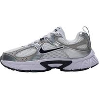Nike V5 RNR PS Balti Didžiojo Pilkojo Spalvos Vaikiški Sportbačiai Kolegijos Pilki Juodi HQ6412-100 28