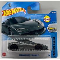 Hot Wheels Mainline Modeliukas Ferrari SF90 Stradale Grey Short Card (yra Sandėlyje)