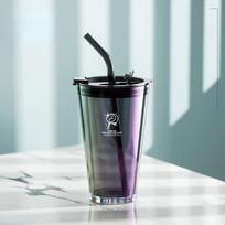 450 ml kavos stiklinės su dangteliais ir šiaudeliais, storas stiklas, karščiui atsparus, pieno, sulčių, vandens puodeliai, gėrimo indai gelsvai ruda