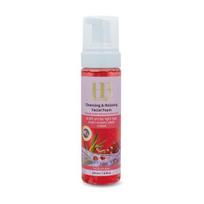 Valomasis veido putos su A ir E vitaminais Health & Beauty, 225 ml.