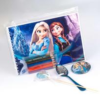 „Frozen“ (Ledo šalies) kūrybinis rinkinys su vaikams - spalvinimo knygelė ir pieštukai