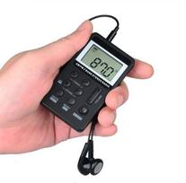 Radijas ir žadintuvai, mini nešiojamas AM FM radijas – įkraunamas baterijos imtuvas su ausinėmis vaikščioti / bėgioti / stovyklauti