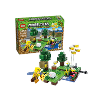 Lego Minecraft konstruktorius Bičių miškas 218 Dalių + 1 figurėlė