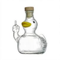 Yousheng 250ml Duck Whiskey Decanter Middle Finger Duck Whiskey Wine Bottle Glass Statue Decanter Liquor Container Home Decoration Duck