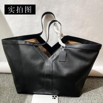 New niche fashion versatile large-capacity tote bag high-end sense leisure commuting versatile shoulder armpit bag 60*16*33