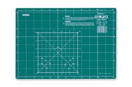 OLFA pjaustymo kilimėlis A4, 2 mm, dvipusis, cm/coliai, 300×210 mm CM-A4