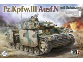 Takom Pz.Kpfw. III Ausf.N su šurcenais 1/35 plastikinis rinkinys 8005