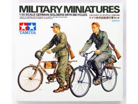 Tamiya vokiečių kariai su dviračiais 1/35 figūrėlių rinkinys 35240