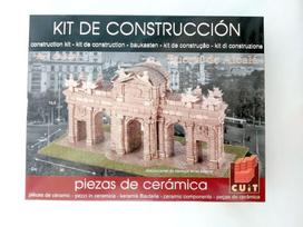 CUIT keraminis surenkamas Puerta de Alcalá vartų modelis 1:150, Madridas