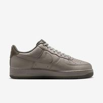Nike Air Force 1 '07 LV8  - Dydis 46 (HM9483-300 Laisvalaikio batai)