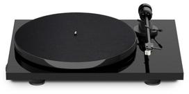 Pro-Ject E1 BT patefonas su įmontuotu pirminiu stiprintuvu ir AT3600L kasetę, Bluetooth siųstuvas, juodas, Pro-Ject