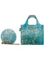 Dovanų rinkinys Žvakė FLATYZ „Vincent van Gogh – Almond Blossom“ + LOQI pirkinių krepšys „VINCENT VAN GOGH Almond Blossom Recycled Bag“