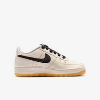 Nike Air Force 1 LV8 3 - Dydis 40 (HQ1911-002 Laisvalaikio batai)