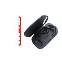 Plantronics Voyager Legend Wireless Charging Case