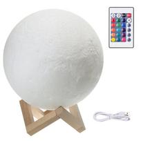 3D RGB mėnulio naktinė lemputė su nuotolinio valdymo pultu