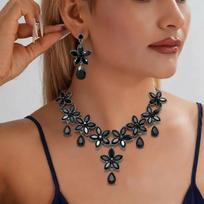 Hot Selling Flower Water Drop Earrings Collarbone Chain Necklace Set juoda