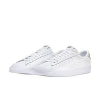 Nike Tennis Classic AC Balta Alyvuogių Aura - HM4648-113 EU 43 balta