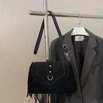 Laisvalaikio Korėjietiško Stiliaus Kutais Puošta Peties Rankinė Vienspalvė PU Oda Suede Rankinė Etninio Stiliaus Bohemiško Stiliaus Pažasties Krepšiai Kelionėms 26.5x6x18cm juoda